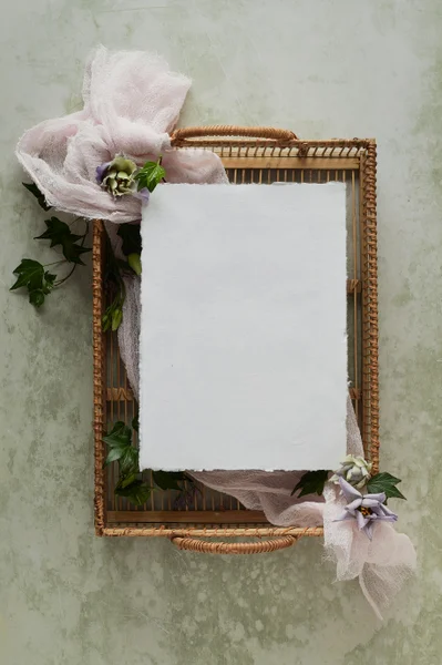 Lorem ipsum dolor sit amet, consetetur sadipscing elitr, sed diam nonumy eirmod