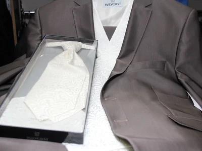 Deinen Hochzeitsanzug